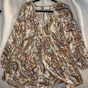 Flowy loose v-neck dress Size M